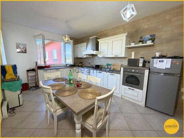 Appartamento in vendita di 110 m² in Via Oriana Fallaci, 27