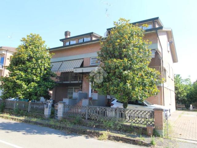 Appartamento in vendita di 110 m² in Via L. Ariosto, 11