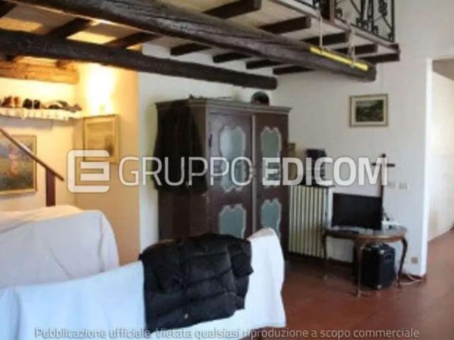 Appartamento in vendita di 110 m² in Via la Fontana, 10