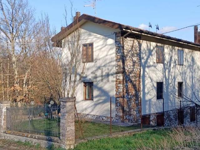 Appartamento in vendita di 110 m² in Via Le Pozzere, 2