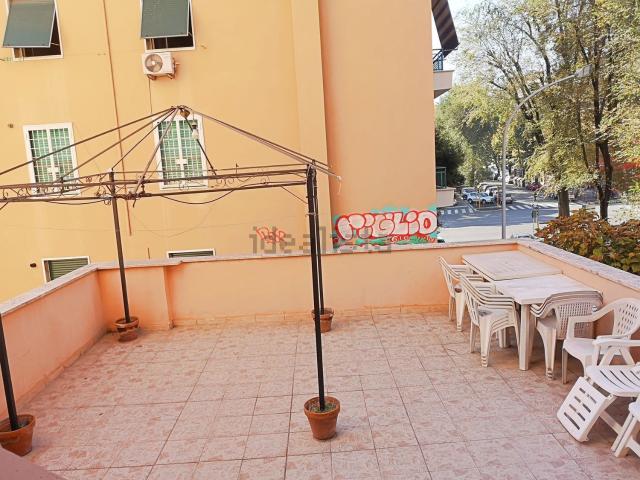 Appartamento in vendita di 110 m² in Via Leonardo Bufalini, 24