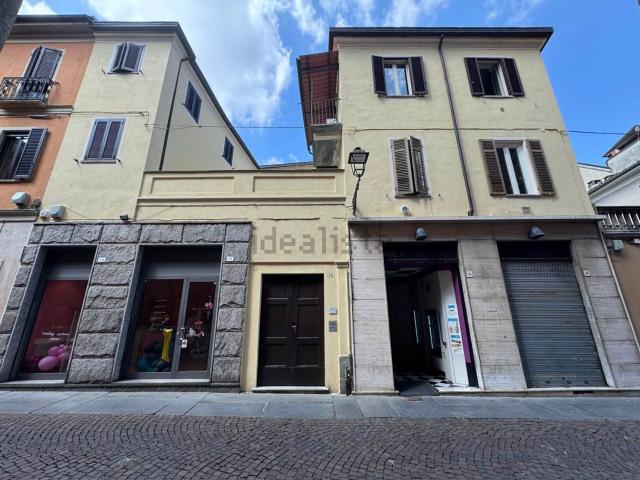 Appartamento in vendita di 110 m² in Via Liutprando, 14