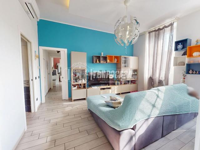 Appartamento in vendita di 110 m² in Via Libertà, 129