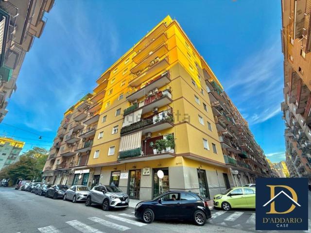 Appartamento in vendita di 110 m² in Via Lucania, 3