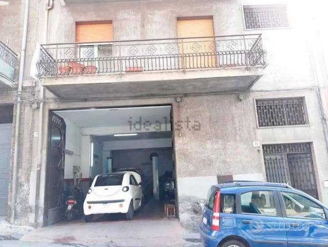 Appartamento in vendita di 110 m² in Via Ludovico Ariosto