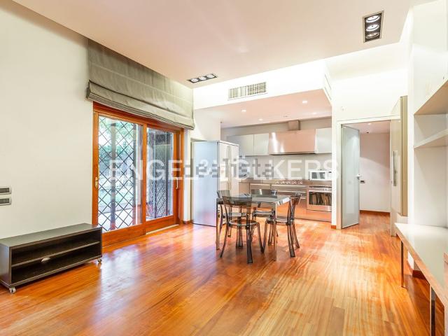 Appartamento in vendita di 110 m² in Via Luigi Lilio