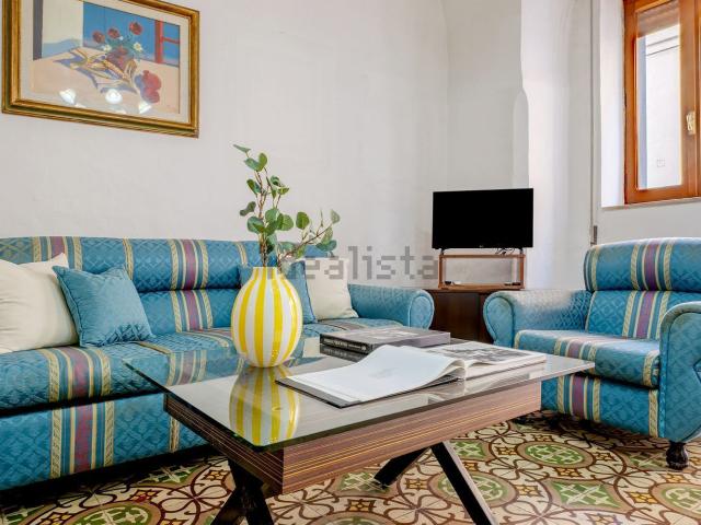 Appartamento in vendita di 110 m² in Via Luigi Serio