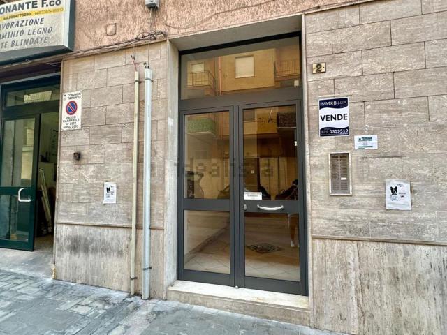 Appartamento in vendita di 110 m² in Via Lupoli, 2