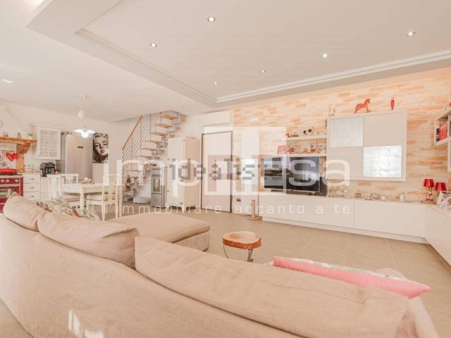 Appartamento in vendita di 110 m² in Via Molino