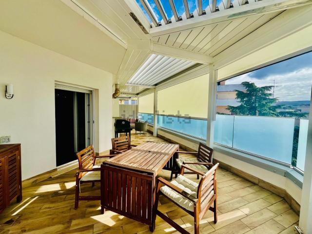 Appartamento in vendita di 110 m² in Via Monte Bianco, 43