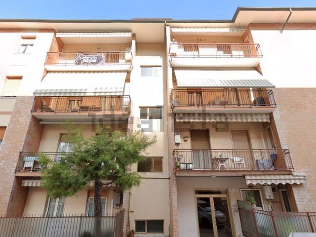 Appartamento in vendita di 110 m² in Via Monte Vettore, 58