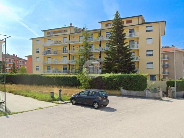 Appartamento in vendita di 110 m² in Via Monte Velino, 29