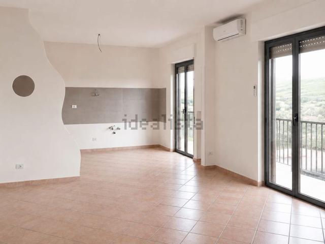 Appartamento in vendita di 110 m² in Via Magna Grecia