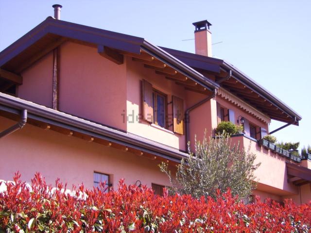 Appartamento in vendita di 110 m² in Via Marco Biagi, 55