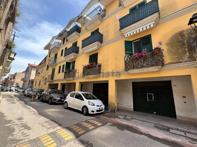 Appartamento in vendita di 110 m² in Via Marco Mondo