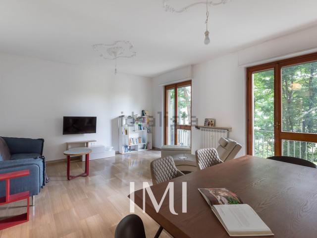 Appartamento in vendita di 110 m² in Via Mario Pichi, 19