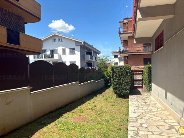 Appartamento in vendita di 110 m² in Via Martiri delle Fosse Ardeatine