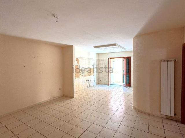 Appartamento in vendita di 110 m² in Via Massimo Troisi
