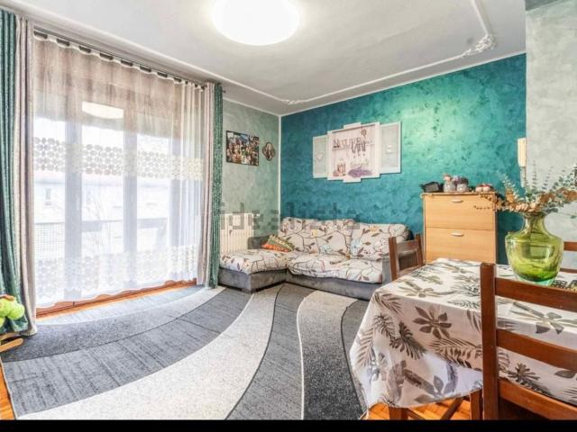 Appartamento in vendita di 110 m² in Via Medeghino, 24