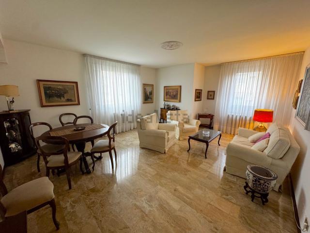 Appartamento in vendita di 110 m² in Via Mestrina, 64
