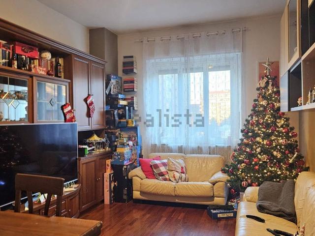 Appartamento in vendita di 110 m² in Via Michele Coppino, 107