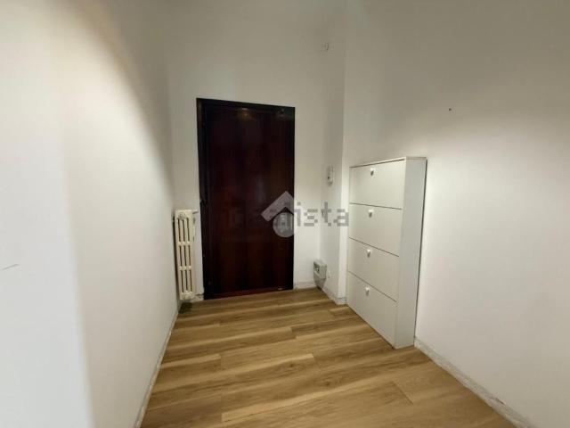 Appartamento in vendita di 110 m² in Via Novara, 71