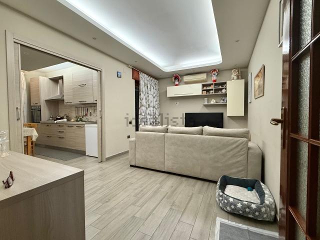 Appartamento in vendita di 110 m² in Via Napoli, 116