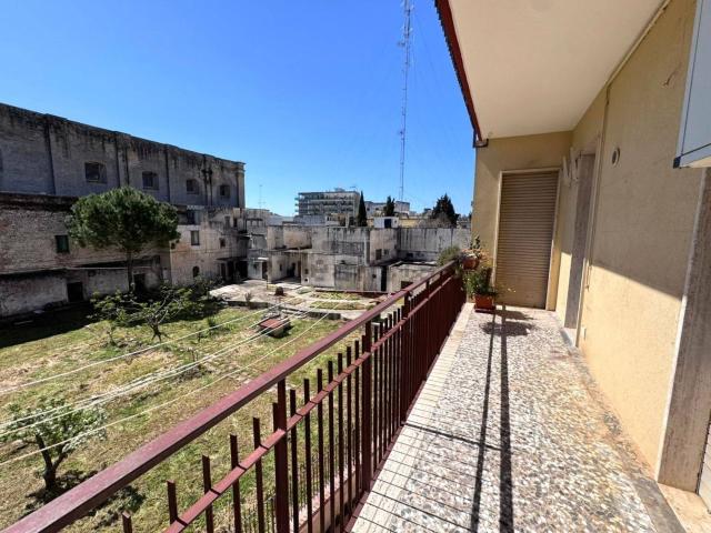 Appartamento in vendita di 110 m² in Via Napoli, 45