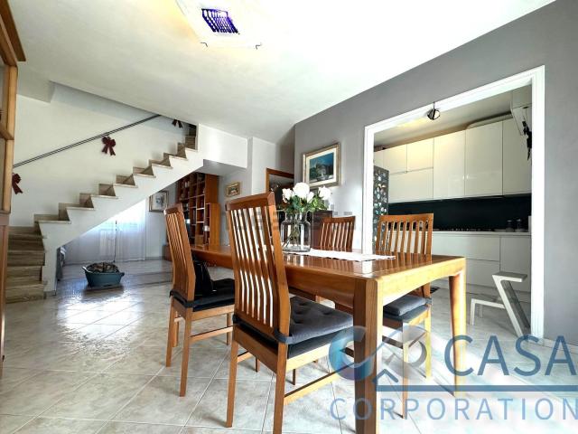Appartamento in vendita di 110 m² in Via Nicandro