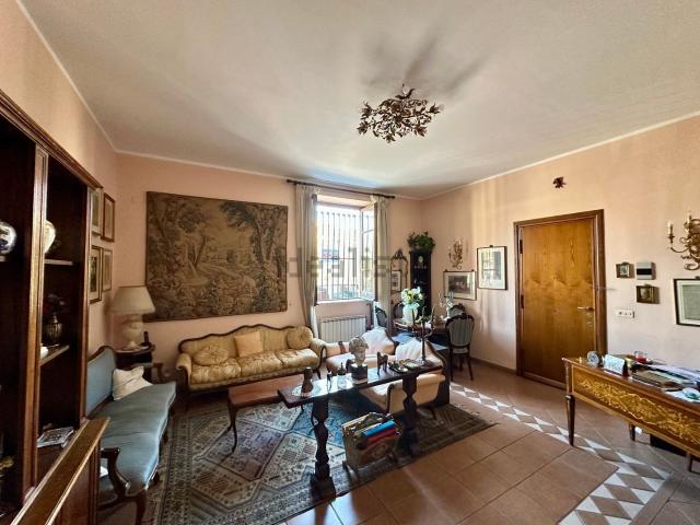 Appartamento in vendita di 110 m² in Via Nuovalucello, 120