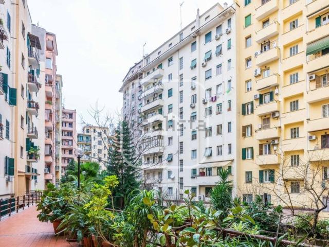 Appartamento in vendita di 110 m² in Via Satrico