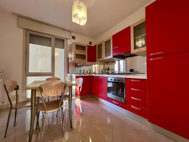 Appartamento in vendita di 110 m² in Via Salvo D&apos Acquisto, 5