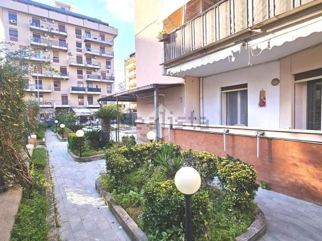 Appartamento in vendita di 110 m² in Via Salvatore Zappalà, 2