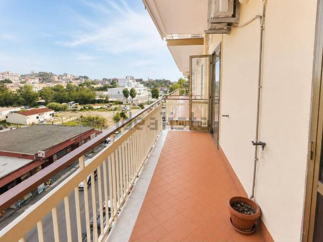 Appartamento in vendita di 110 m² in Via Salvador Dali&apos , 6