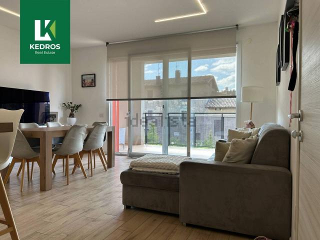 Appartamento in vendita di 110 m² in Via San Cassano, 10