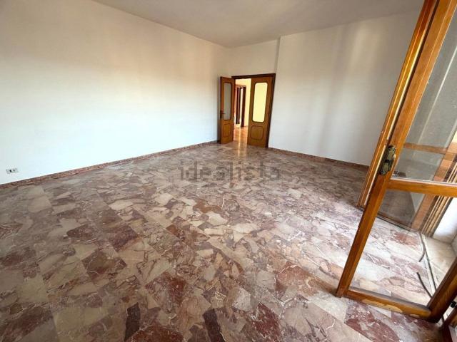 Appartamento in vendita di 110 m² in Via San Felice, 27