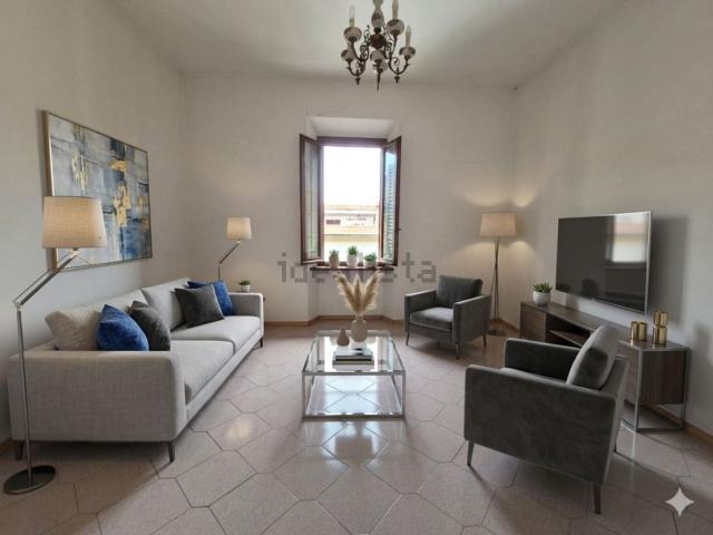 Appartamento in vendita di 110 m² in Via San Francesco, 2