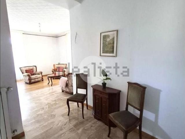 Appartamento in vendita di 110 m² in Via San Francesco D&apos Assisi, 111