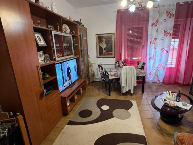 Appartamento in vendita di 110 m² in Via San Francesco D&apos Assisi