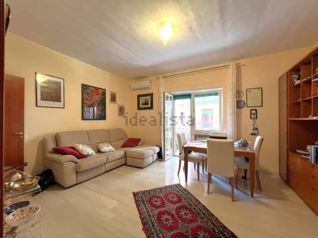 Appartamento in vendita di 110 m² in Via San Giacomo dei Capri