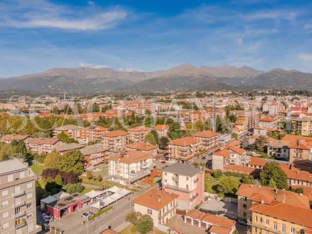 Appartamento in vendita di 110 m² in Via San Giuseppe Cottolengo, 35