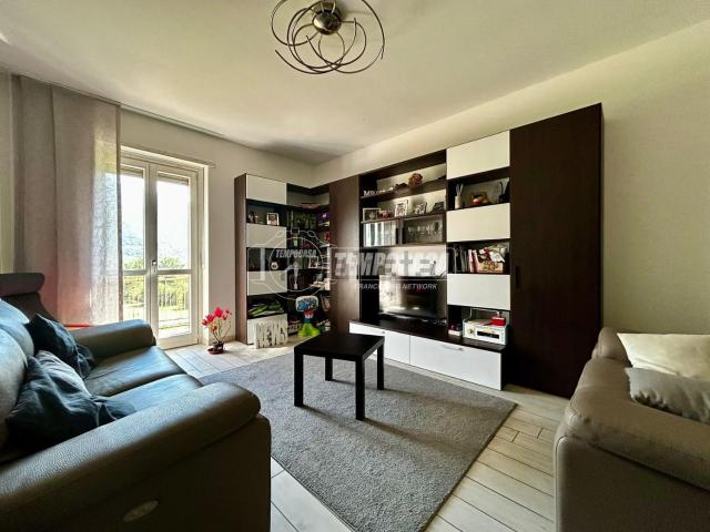 Appartamento in vendita di 110 m² in Via San Pietro D&apos Ollesia
