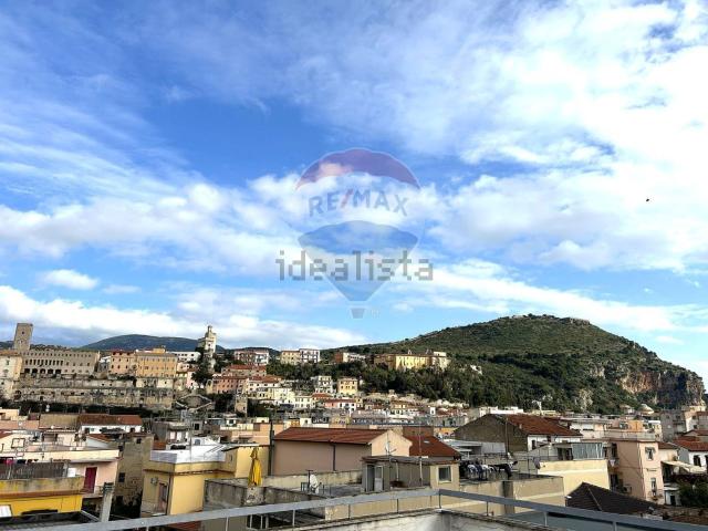 Appartamento in vendita di 110 m² in Via San Rocco, 32