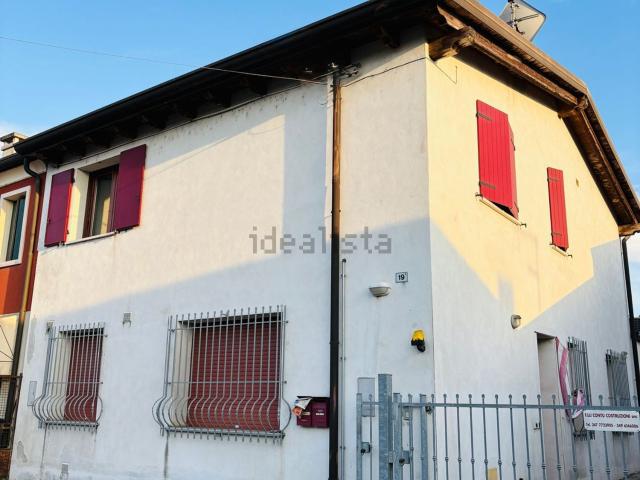 Appartamento in vendita di 110 m² in Via San Salvaro