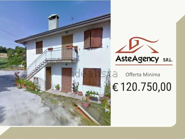 Appartamento in vendita di 110 m² in Via San Vito sul Cesano, 23