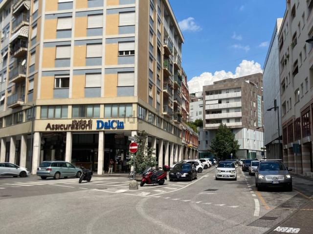 Appartamento in vendita di 110 m² in Via Santa Caterina, 3