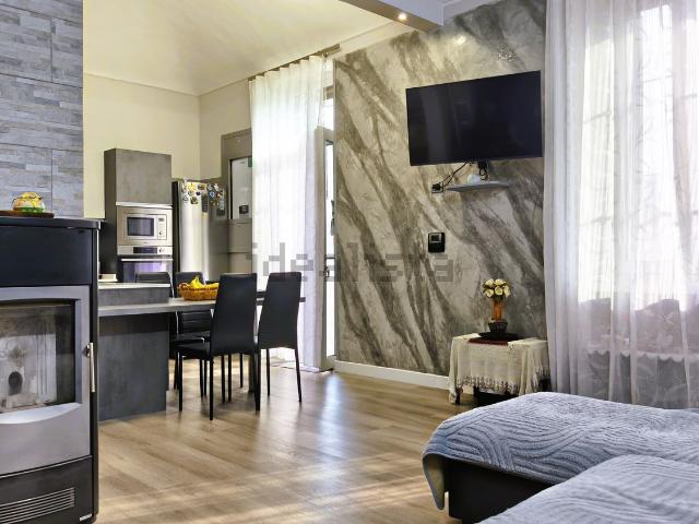 Appartamento in vendita di 110 m² in Via Santa Lucia, 66