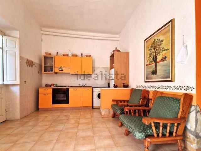 Appartamento in vendita di 110 m² in Via Sardegna, 6