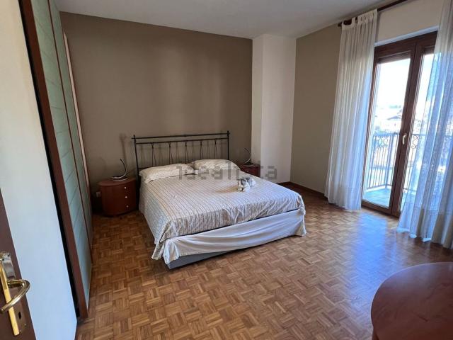 Appartamento in vendita di 110 m² in Via Sempione, 13