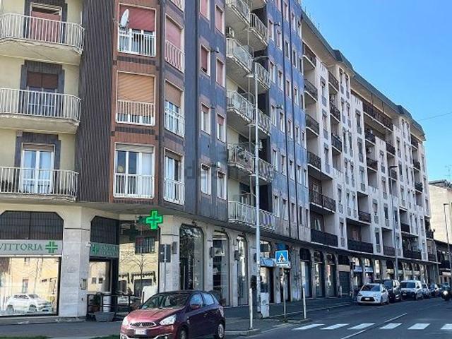 Appartamento in vendita di 110 m² in Via Sempione, 21